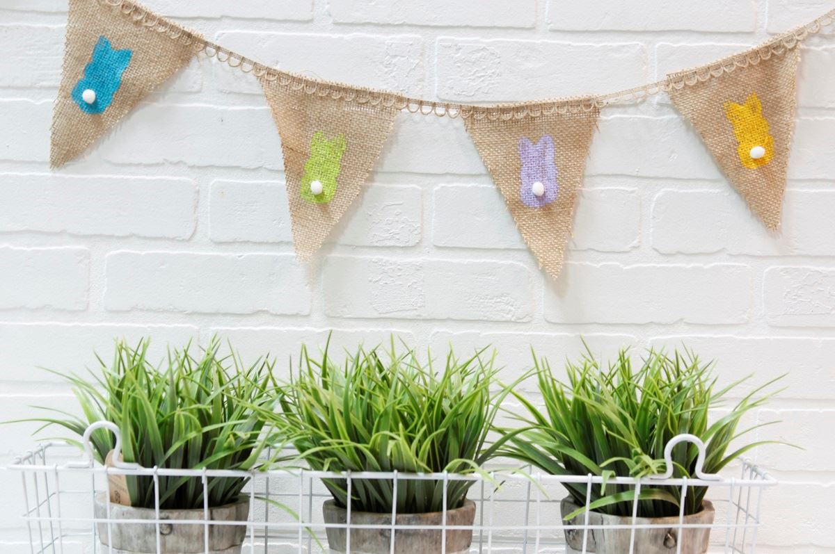 Burlap Easter Bunny Pennant