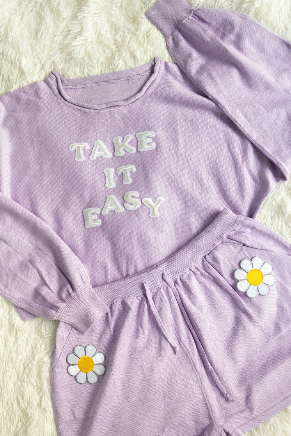 How to Glue Patches on Stretchy Loungewear with Fabric Glue