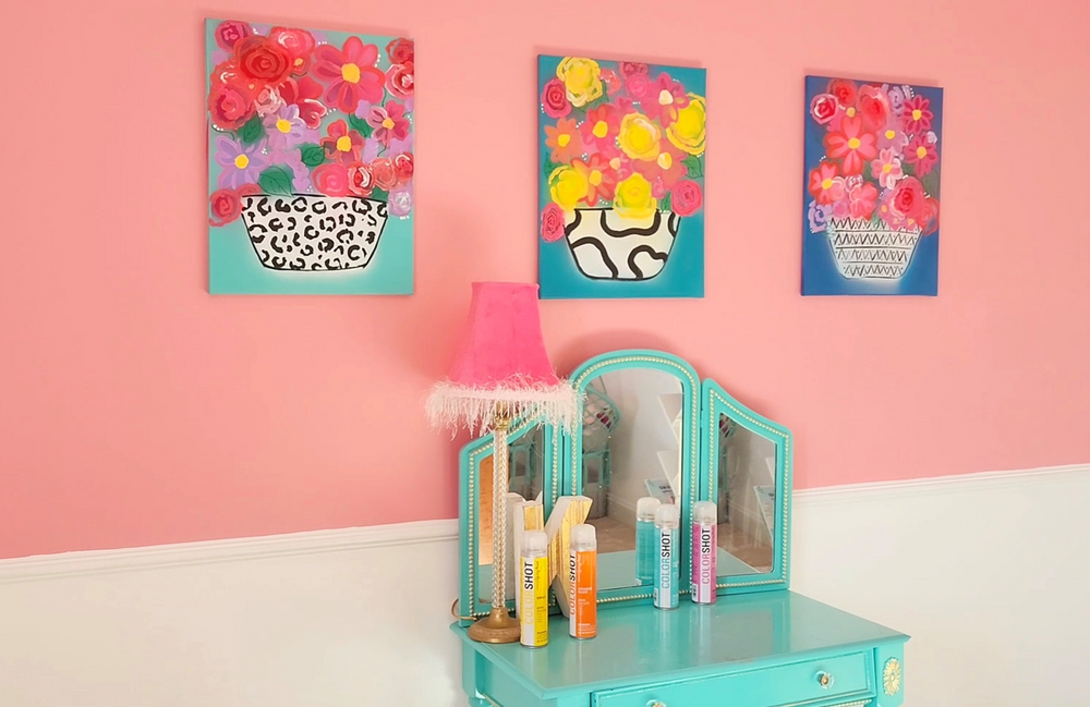 DIY Maximalist Décor: Floral Spray Paint Art
