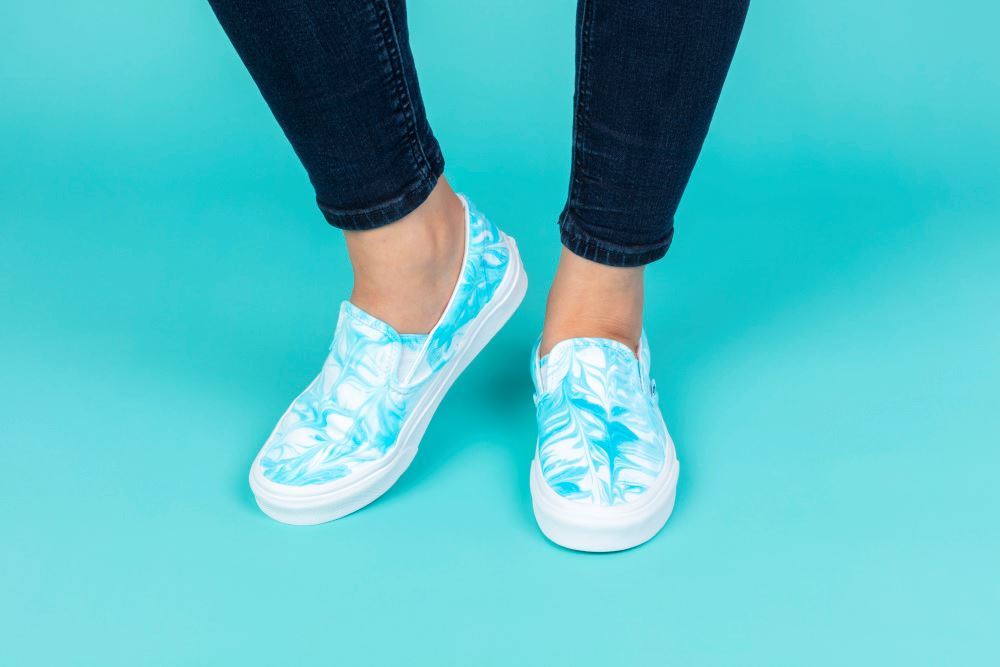 Marble Tie-Dye Shoes Technique