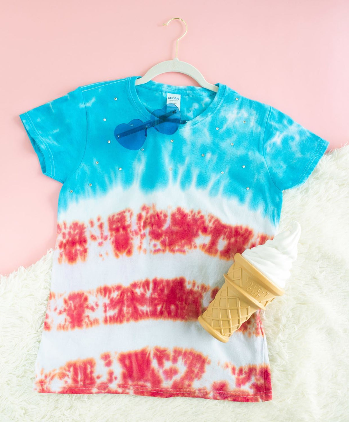 DIY Americana Tie-Dye T-shirt